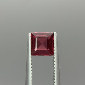 Rhodolite 1.71 ct